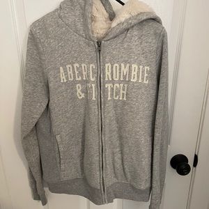 Fur Abercrombie hoodie